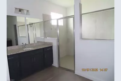 17401 Walnut Run Dr, Alva, FL 33920 - Photo 13