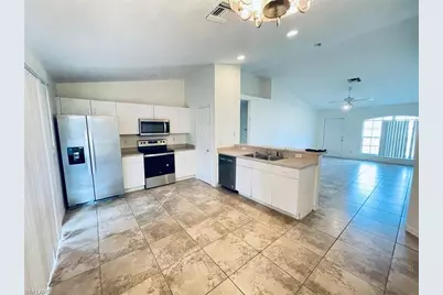 5557 Benton St, Lehigh Acres, FL 33971 - Photo 9