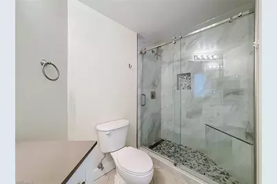 15630 Ocean Walk Cir #112, Fort Myers, FL 33908 - Photo 17