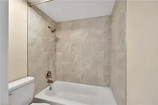 1428 Park Shore Cir, Fort Myers, FL 33901 - Photo 23