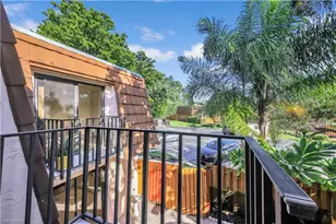 1428 Park Shore Cir, Fort Myers, FL 33901 - Photo 7