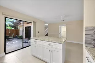 1428 Park Shore Cir, Fort Myers, FL 33901 - Photo 13