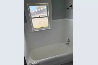 3835 Lake St, Fort Myers, FL 33901 - Photo 11