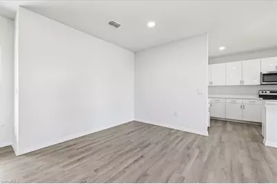 1406 Ford Cir, Lehigh Acres, FL 33936 - Photo 25