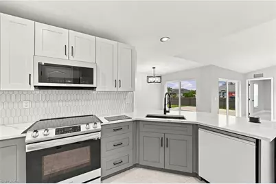 1230 NW 14th Ave, Cape Coral, FL 33993 - Photo 15
