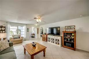 930 E Archer Parkway, Cape Coral, FL 33904 - Photo 11