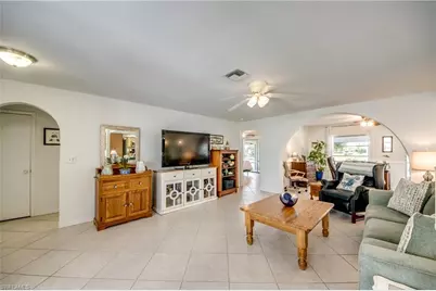 930 E Archer Pkwy, Cape Coral, FL 33904 - Photo 9