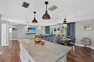 4015 SE 1st Pl, Cape Coral, FL 33904 - Photo 11