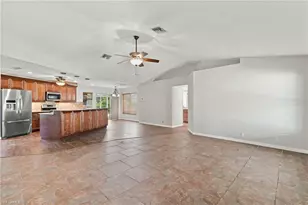 3914 SW 25th Ct, Cape Coral, FL 33914 - Photo 15