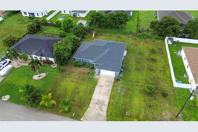 924 NW 12th Pl, Cape Coral, FL 33993 - Photo 33