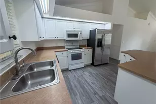 924 NW 12th Pl, Cape Coral, FL 33993 - Photo 3