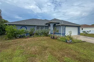 924 NW 12th Pl, Cape Coral, FL 33993 - Photo 39