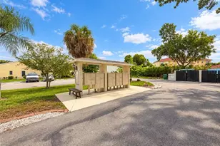 5120 SW Courtyards Ct, Cape Coral, FL 33914 - Photo 23