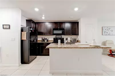 816 Lystra Ave, Fort Myers, FL 33913 - Photo 9