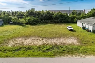 312 NW 1st St, Cape Coral, FL 33993 - Photo 1