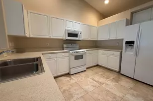 1231 SE 6th Terrace, Cape Coral, FL 33990 - Photo 3