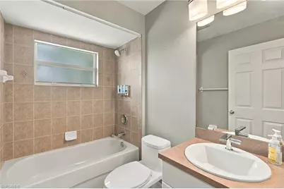 304 NE 20th Ter, Cape Coral, FL 33909 - Photo 21