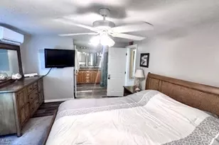5545 Sir Walter Way, North Fort Myers, FL 33917 - Photo 17