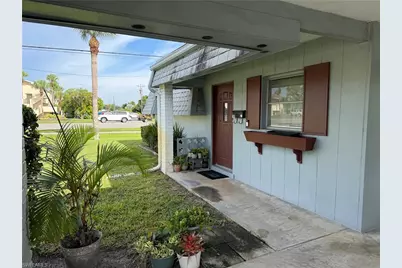 358 Easton Ct, Lehigh Acres, FL 33936 - Photo 1