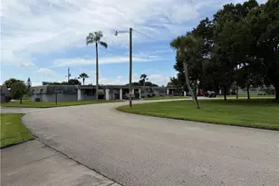 358 Easton Ct, Lehigh Acres, FL 33936 - Photo 51