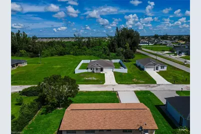 805 Whispering Pines Rd, Cape Coral, FL 33993 - Photo 65