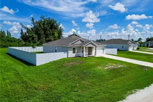 805 Whispering Pines Rd, Cape Coral, FL 33993 - Photo 71