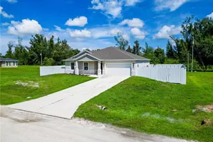 805 Whispering Pines Rd, Cape Coral, FL 33993 - Photo 69