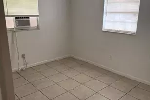 5504 Tenth Ave, Fort Myers, FL 33907 - Photo 3