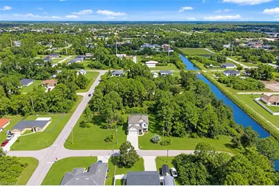 3702 3rd St SW, Lehigh Acres, FL 33976 - Photo 29