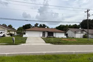 1804 Viscaya Pkwy, Cape Coral, FL 33990 - Photo 1