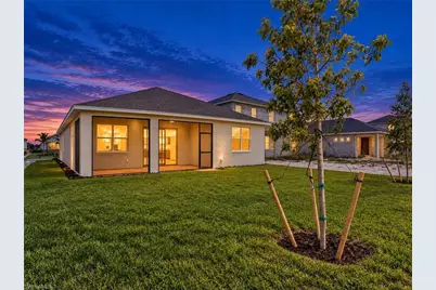 417 Coral Reef Pl, Cape Coral, FL 33993 - Photo 13
