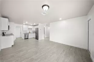 2405 Maple Ave, Fort Myers, FL 33901 - Photo 7