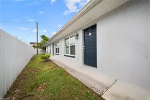 2405 Maple Ave, Fort Myers, FL 33901 - Photo 3