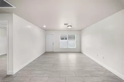 2405 Maple Ave, Fort Myers, FL 33901 - Photo 11