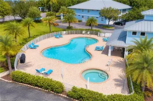 1080 Hancock Creek S Blvd, Cape Coral, FL 33909 - Photo 17