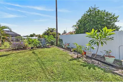 1722 SE 6th Ter, Cape Coral, FL 33990 - Photo 21