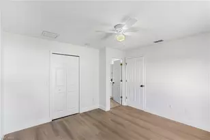 323 NW 10th St, Cape Coral, FL 33993 - Photo 23