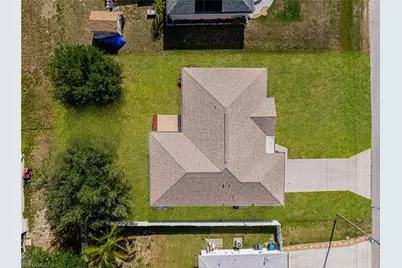 323 NW 10th St, Cape Coral, FL 33993 - Photo 41