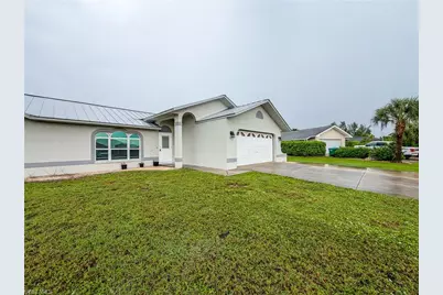 317 SE 25th Ter, Cape Coral, FL 33904 - Photo 5