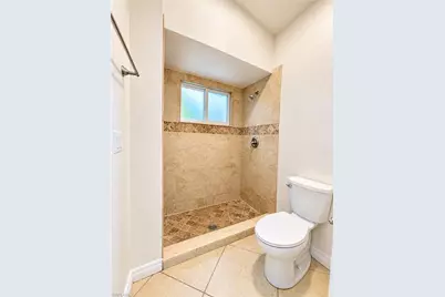 317 SE 25th Ter, Cape Coral, FL 33904 - Photo 15