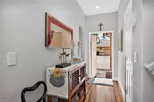 7871 Lake Sawgrass Loop, Fort Myers, FL 33907 - Photo 5