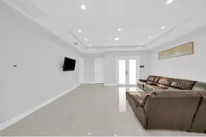4391 66th Ave NE, Naples, FL 34120 - Photo 7