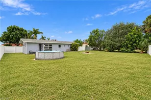 1805 Cornwallis Pkwy, Cape Coral, FL 33904 - Photo 33