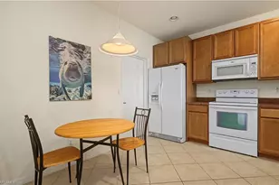 2444 Laurentina Ln, Cape Coral, FL 33909 - Photo 17