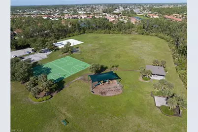 2444 Laurentina Ln, Cape Coral, FL 33909 - Photo 51