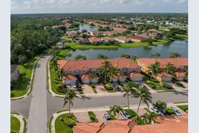 2444 Laurentina Ln, Cape Coral, FL 33909 - Photo 39