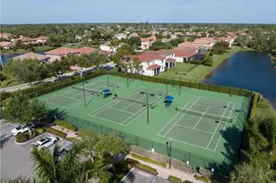 2444 Laurentina Ln, Cape Coral, FL 33909 - Photo 49
