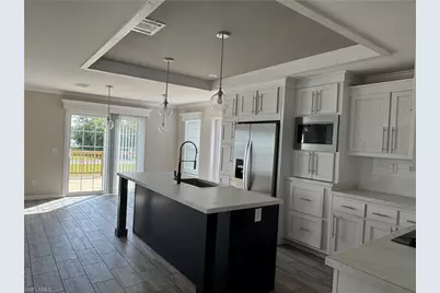 126 Raintree Ln, Fort Myers, FL 33908 - Photo 9