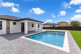 352 SW 24th Pl, Cape Coral, FL 33991 - Photo 21