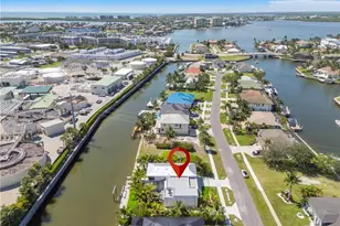 824 Rose Ct, Marco Island, FL 34145 - Photo 57